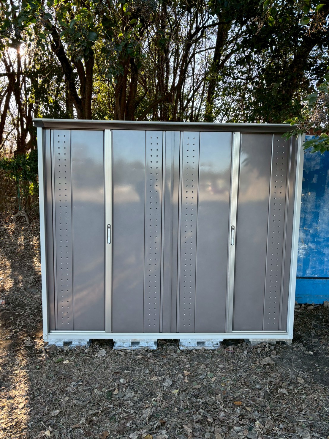 【施工後】タクボ物置 グランプレステージジャンプ GP-229AF 正面外観｜三郷市 物置設置工事